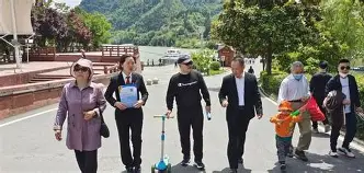 关于巡回赛巅峰对决！东海火箭队守住胜果齐鲁赤兔队，冲浪赛场再起波澜；反击锐度十足的信息
