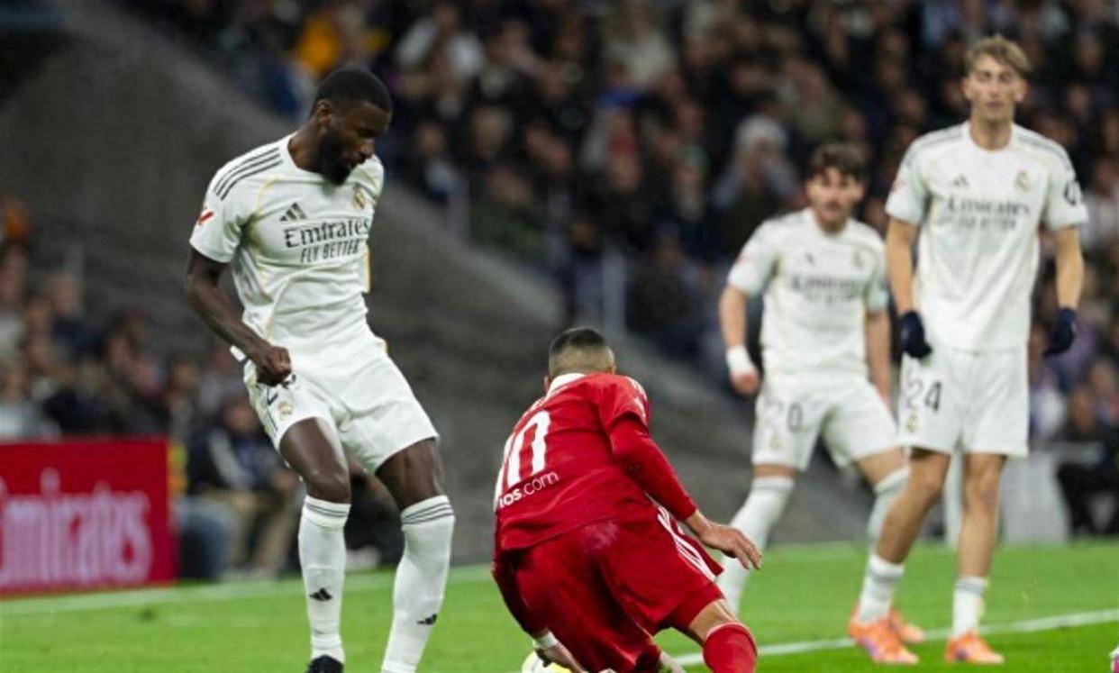 关于姆巴佩关键节点关键助攻，DWG带队取胜！的信息